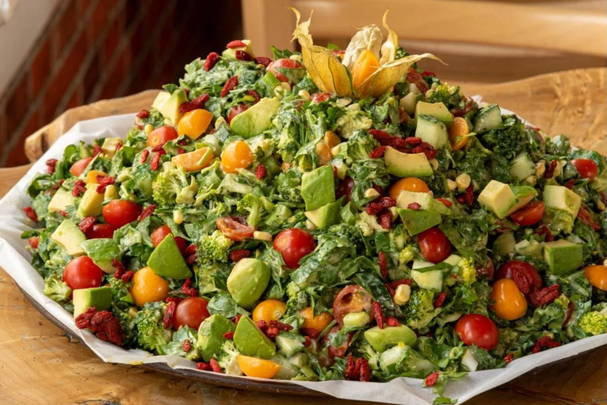 Take-away box of 3 salads at Foodilic